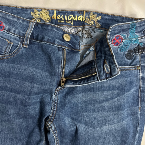Desigual Women’s Embroidered Jogger Jeans - Size 42 / US Size 14 - Picture 5 of 11